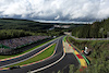 GP BELGIO, Max Verstappen (NLD) Red Bull Racing RB19 davanti a George Russell (GBR) Mercedes AMG F1 W14.
28.07.2023. Formula 1 World Championship, Rd 13, Belgian Grand Prix, Spa Francorchamps, Belgium, Qualifiche Day.
- www.xpbimages.com, EMail: requests@xpbimages.com © Copyright: Moy / XPB Images