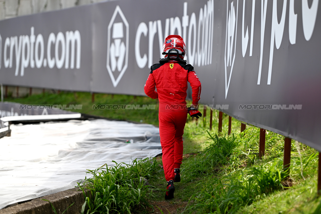 GP BRASILE, Charles Leclerc (MON) Ferrari retired on the Formation Lap.

05.11.2023. Formula 1 World Championship, Rd 21, Brazilian Grand Prix, Sao Paulo, Brazil, Gara Day.

- www.xpbimages.com, EMail: requests@xpbimages.com © Copyright: Price / XPB Images