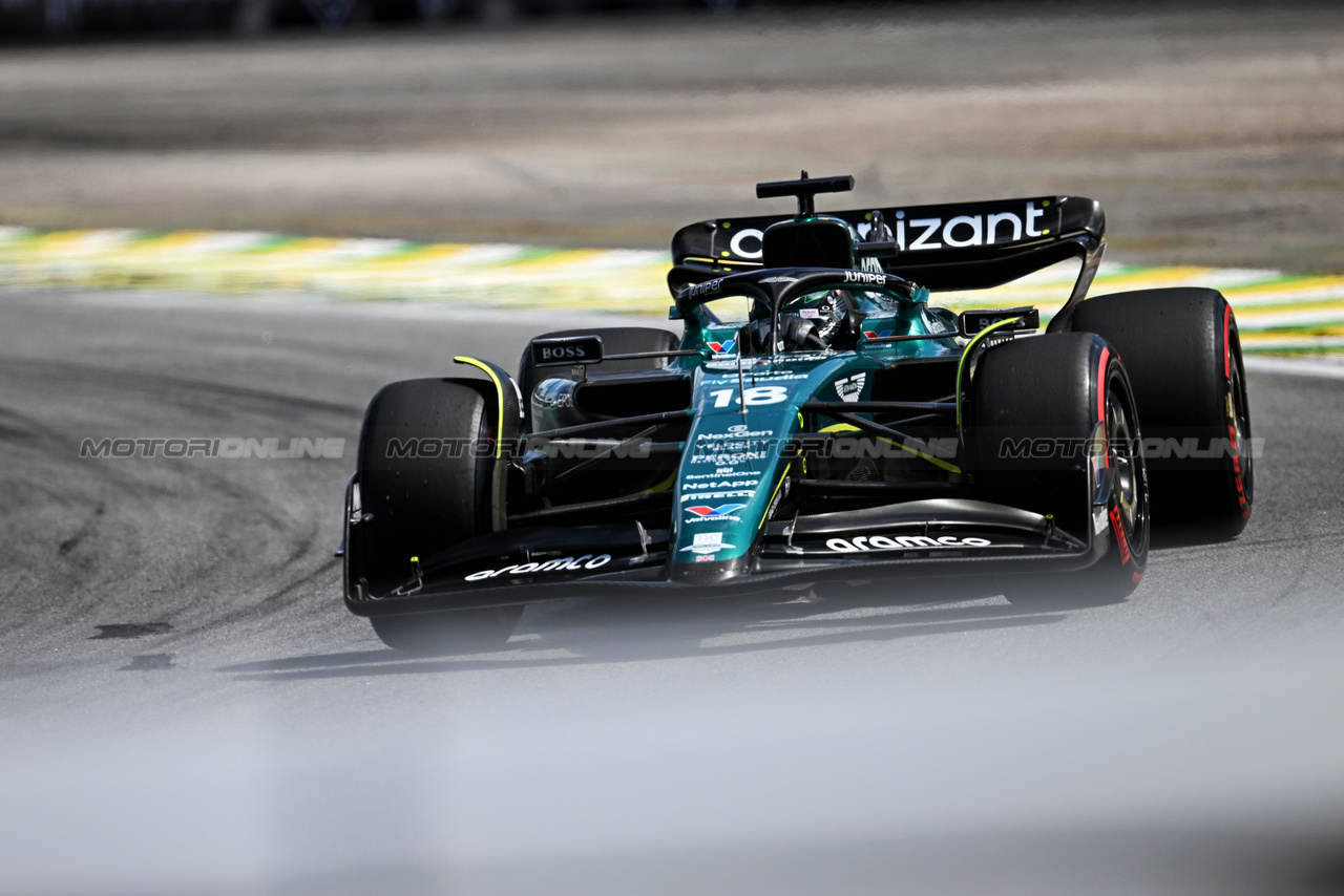 GP BRASILE, Lance Stroll (CDN) Aston Martin F1 Team AMR23.

05.11.2023. Formula 1 World Championship, Rd 21, Brazilian Grand Prix, Sao Paulo, Brazil, Gara Day.

- www.xpbimages.com, EMail: requests@xpbimages.com © Copyright: Price / XPB Images