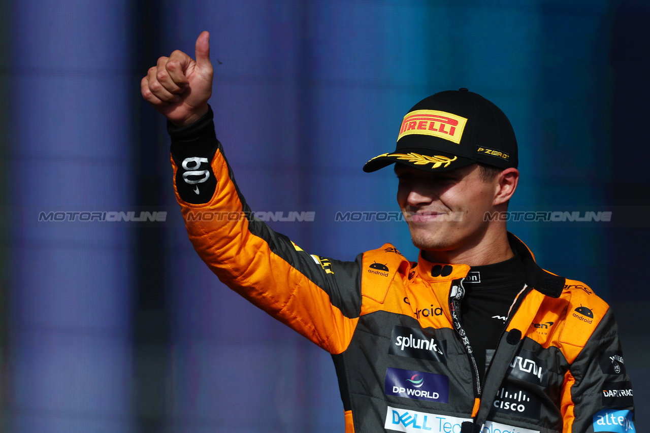 GP BRASILE, 2nd place Lando Norris (GBR) McLaren.
05.11.2023. Formula 1 World Championship, Rd 21, Brazilian Grand Prix, Sao Paulo, Brazil, Gara Day.
- www.xpbimages.com, EMail: requests@xpbimages.com © Copyright: Batchelor / XPB Images
