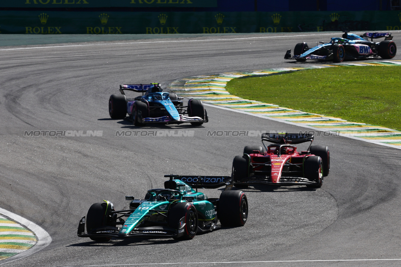 GP BRASILE, Lance Stroll (CDN) Aston Martin F1 Team AMR23.

05.11.2023. Formula 1 World Championship, Rd 21, Brazilian Grand Prix, Sao Paulo, Brazil, Gara Day.

- www.xpbimages.com, EMail: requests@xpbimages.com © Copyright: Batchelor / XPB Images