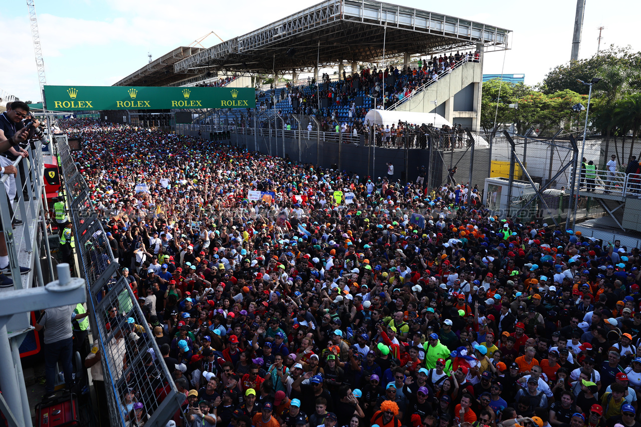 GP BRASILE, Track invation during the podium.
05.11.2023. Formula 1 World Championship, Rd 21, Brazilian Grand Prix, Sao Paulo, Brazil, Gara Day.
- www.xpbimages.com, EMail: requests@xpbimages.com © Copyright: Batchelor / XPB Images