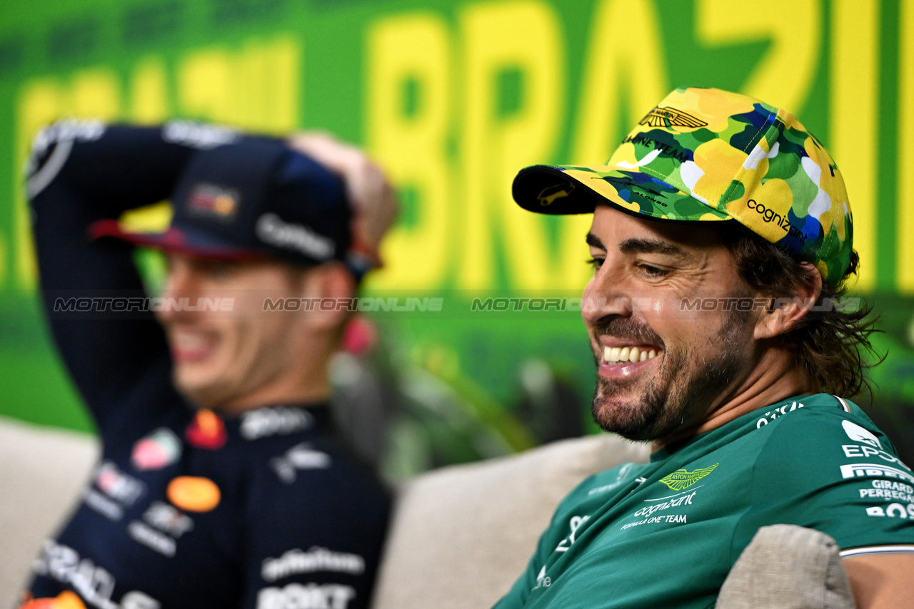 GP BRASILE, Fernando Alonso (ESP) Aston Martin F1 Team in the post race FIA Press Conference.

05.11.2023. Formula 1 World Championship, Rd 21, Brazilian Grand Prix, Sao Paulo, Brazil, Gara Day.

- www.xpbimages.com, EMail: requests@xpbimages.com © Copyright: Price / XPB Images