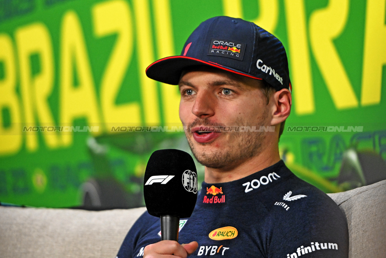GP BRASILE, Max Verstappen (NLD) Red Bull Racing in the post race FIA Press Conference.

05.11.2023. Formula 1 World Championship, Rd 21, Brazilian Grand Prix, Sao Paulo, Brazil, Gara Day.

- www.xpbimages.com, EMail: requests@xpbimages.com © Copyright: Price / XPB Images