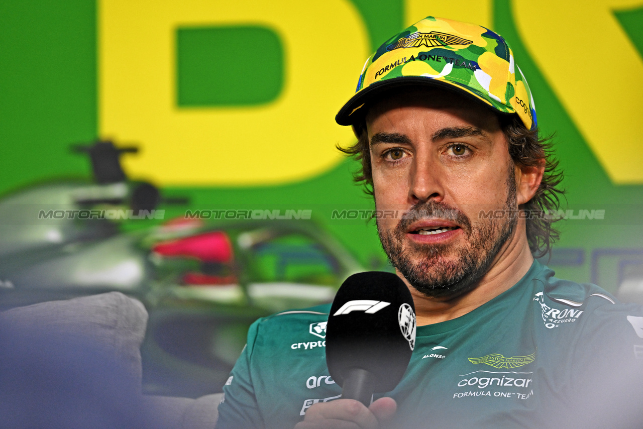 GP BRASILE, Fernando Alonso (ESP) Aston Martin F1 Team in the post race FIA Press Conference.

05.11.2023. Formula 1 World Championship, Rd 21, Brazilian Grand Prix, Sao Paulo, Brazil, Gara Day.

- www.xpbimages.com, EMail: requests@xpbimages.com © Copyright: Price / XPB Images
