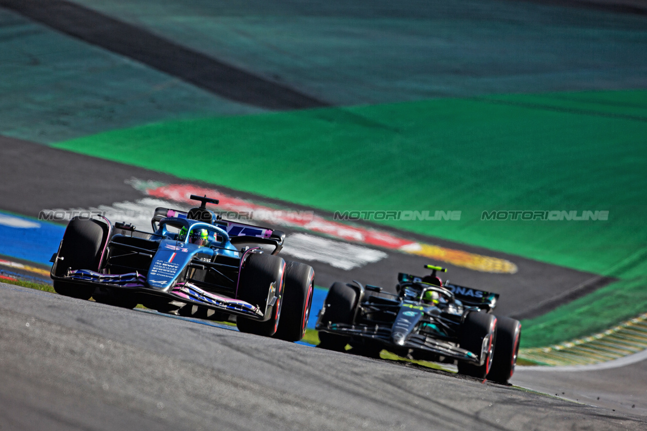 GP BRASILE, Esteban Ocon (FRA) Alpine F1 Team A523.

05.11.2023. Formula 1 World Championship, Rd 21, Brazilian Grand Prix, Sao Paulo, Brazil, Gara Day.

- www.xpbimages.com, EMail: requests@xpbimages.com © Copyright: XPB Images