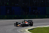 GP BRASILE, Sergio Perez (MEX) Red Bull Racing RB19 e Lewis Hamilton (GBR) Mercedes AMG F1 W14 battle for position.
05.11.2023. Formula 1 World Championship, Rd 21, Brazilian Grand Prix, Sao Paulo, Brazil, Gara Day.
- www.xpbimages.com, EMail: requests@xpbimages.com © Copyright: Batchelor / XPB Images
