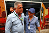 GP BRASILE, (L to R): Gil de Ferran (BRA) McLaren Consultant with Felipe Massa (BRA) FIA Drivers' Commission President.
05.11.2023. Formula 1 World Championship, Rd 21, Brazilian Grand Prix, Sao Paulo, Brazil, Gara Day.
 - www.xpbimages.com, EMail: requests@xpbimages.com © Copyright: Coates / XPB Images