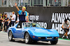 GP BRASILE, Alexander Albon (THA) Williams Racing on the drivers' parade.
05.11.2023. Formula 1 World Championship, Rd 21, Brazilian Grand Prix, Sao Paulo, Brazil, Gara Day.
- www.xpbimages.com, EMail: requests@xpbimages.com © Copyright: XPB Images