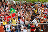 GP BRASILE, Circuit Atmosfera - Lewis Hamilton (GBR) Mercedes AMG F1 fans.
05.11.2023. Formula 1 World Championship, Rd 21, Brazilian Grand Prix, Sao Paulo, Brazil, Gara Day.
 - www.xpbimages.com, EMail: requests@xpbimages.com © Copyright: Coates / XPB Images