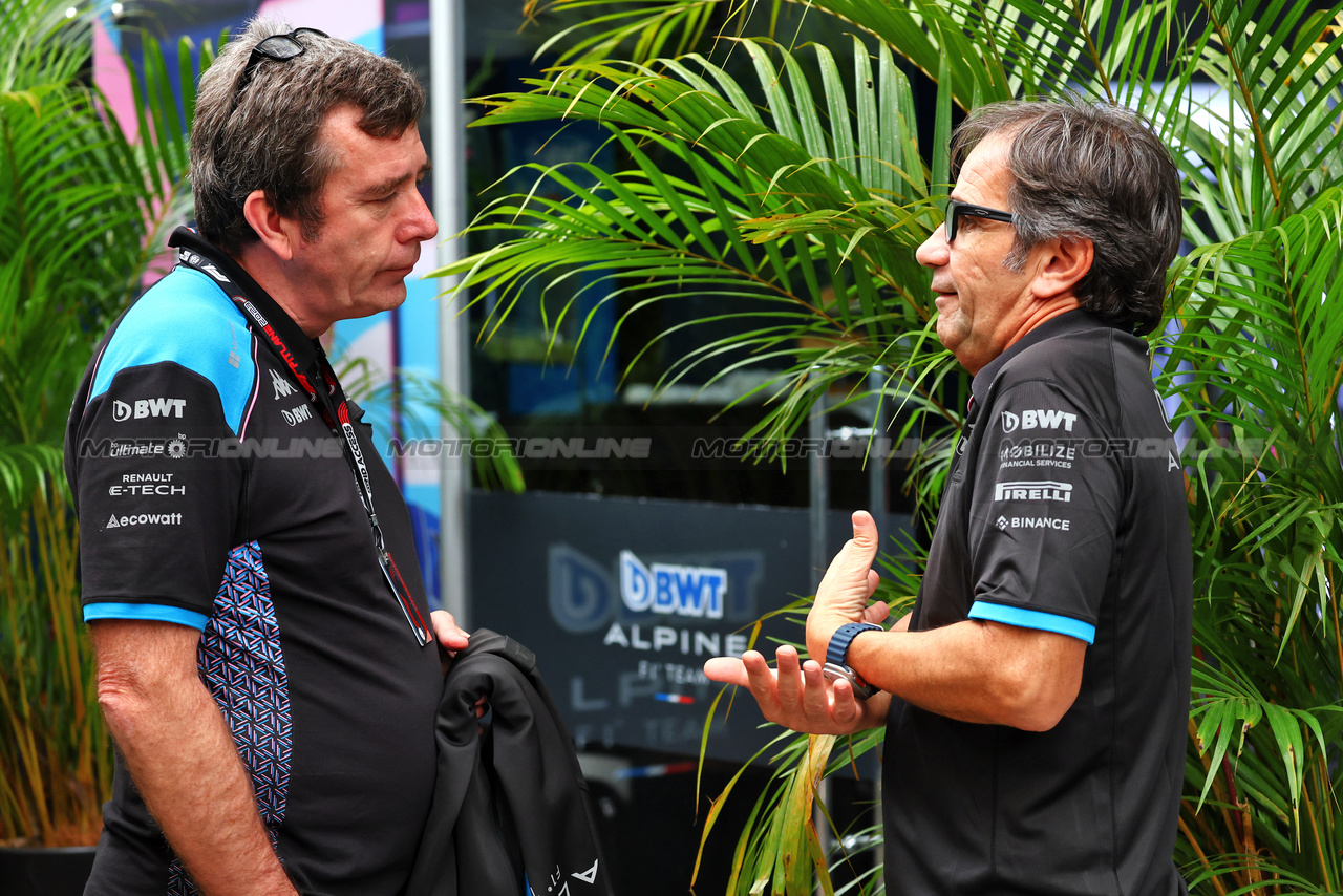 GP BRASILE, Toyota Gazoo Racing Bruno Famin (FRA) Alpine Motorsports Vice President with Davide Brivio (ITA) Alpine F1 Team Racing Director.l

02.11.2023. Formula 1 World Championship, Rd 21, Brazilian Grand Prix, Sao Paulo, Brazil, Preparation Day.

- www.xpbimages.com, EMail: requests@xpbimages.com © Copyright: Batchelor / XPB Images