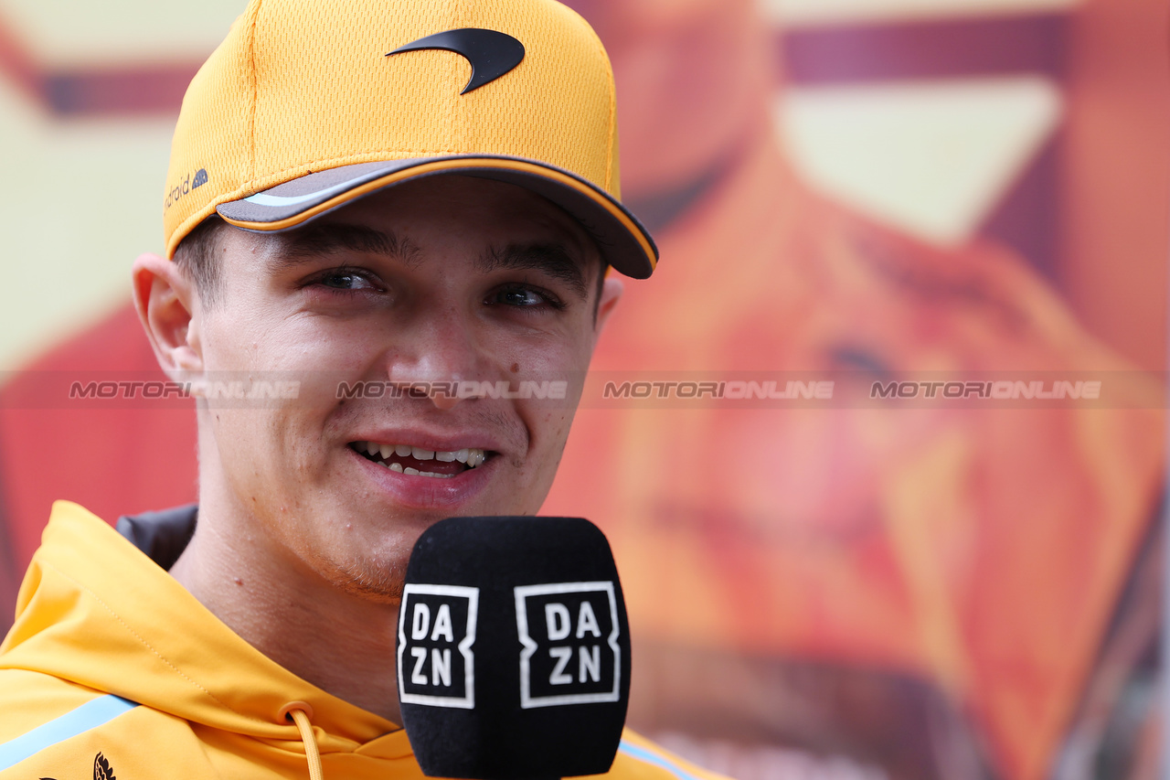 GP BRASILE, Lando Norris (GBR) McLaren.

02.11.2023. Formula 1 World Championship, Rd 21, Brazilian Grand Prix, Sao Paulo, Brazil, Preparation Day.

- www.xpbimages.com, EMail: requests@xpbimages.com © Copyright: Staley / XPB Images