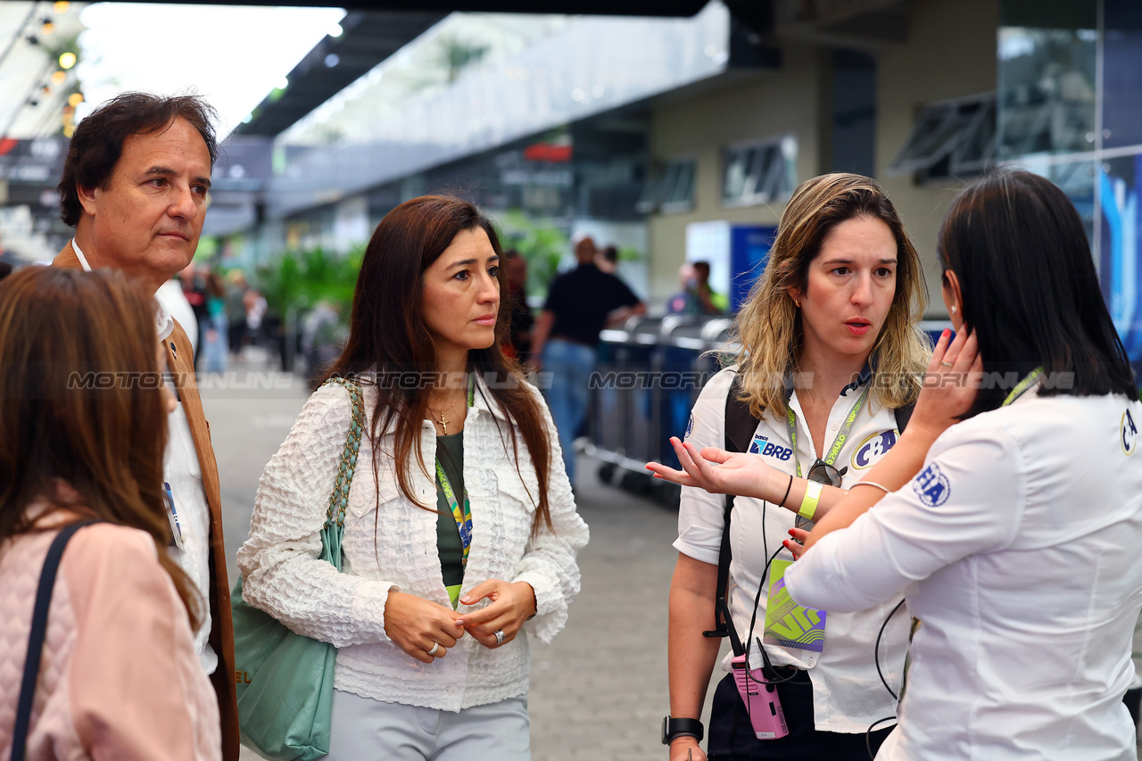 GP BRASILE, Fabiana Flosi (BRA), wife of Bernie Ecclestone (GBR).

02.11.2023. Formula 1 World Championship, Rd 21, Brazilian Grand Prix, Sao Paulo, Brazil, Preparation Day.

- www.xpbimages.com, EMail: requests@xpbimages.com © Copyright: XPB Images
