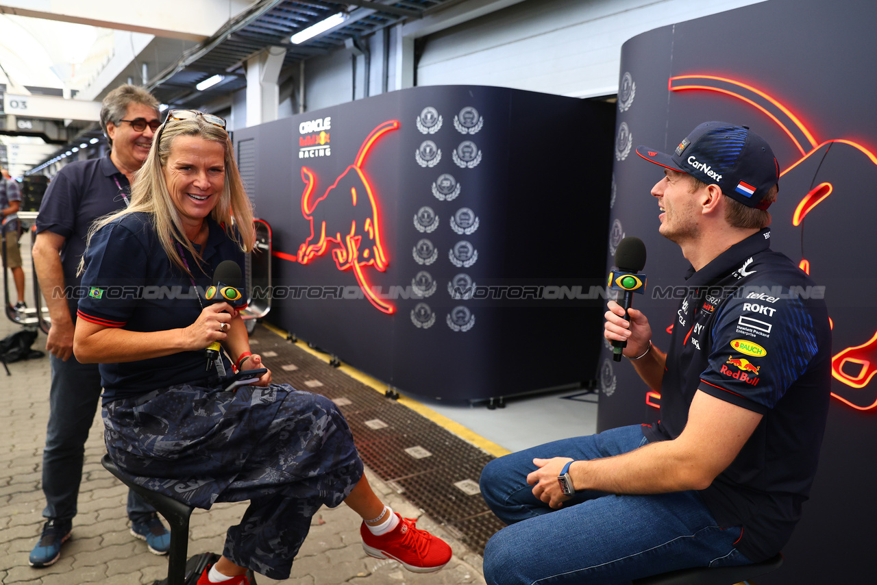 GP BRASILE, Max Verstappen (NLD) Red Bull Racing with the media.

02.11.2023. Formula 1 World Championship, Rd 21, Brazilian Grand Prix, Sao Paulo, Brazil, Preparation Day.

- www.xpbimages.com, EMail: requests@xpbimages.com © Copyright: XPB Images