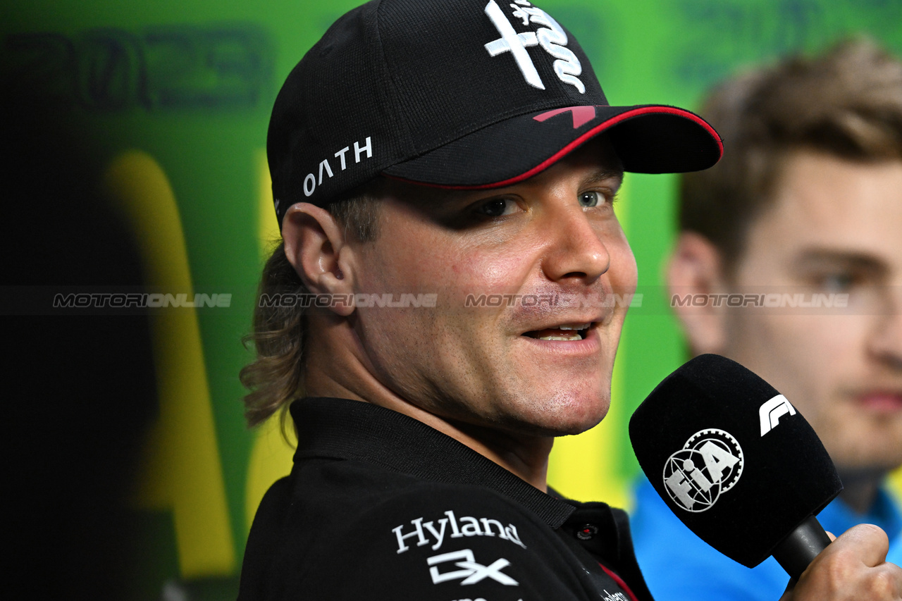 GP BRASILE, Valtteri Bottas (FIN) Alfa Romeo F1 Team in the FIA Press Conference.

02.11.2023. Formula 1 World Championship, Rd 21, Brazilian Grand Prix, Sao Paulo, Brazil, Preparation Day.

- www.xpbimages.com, EMail: requests@xpbimages.com © Copyright: Price / XPB Images