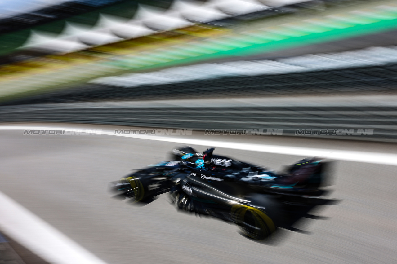 GP BRASILE, George Russell (GBR), Mercedes AMG F1 
04.11.2023. Formula 1 World Championship, Rd 21, Brazilian Grand Prix, Sao Paulo, Brazil, Sprint Day.
- www.xpbimages.com, EMail: requests@xpbimages.com © Copyright: Charniaux / XPB Images