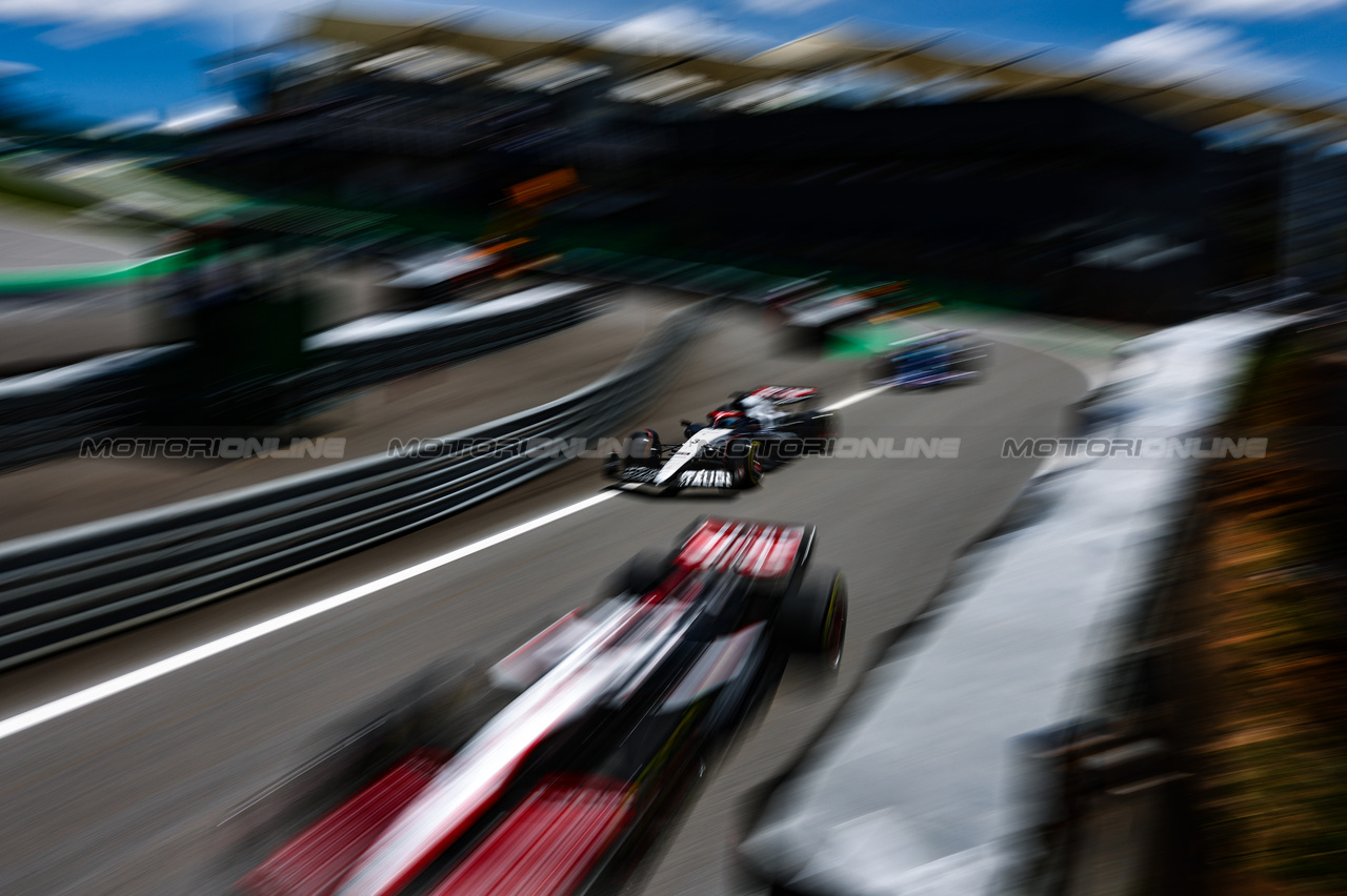GP BRASILE, Daniel Ricciardo (AUS), Scuderia Alpha Tauri 
04.11.2023. Formula 1 World Championship, Rd 21, Brazilian Grand Prix, Sao Paulo, Brazil, Sprint Day.
- www.xpbimages.com, EMail: requests@xpbimages.com © Copyright: Charniaux / XPB Images