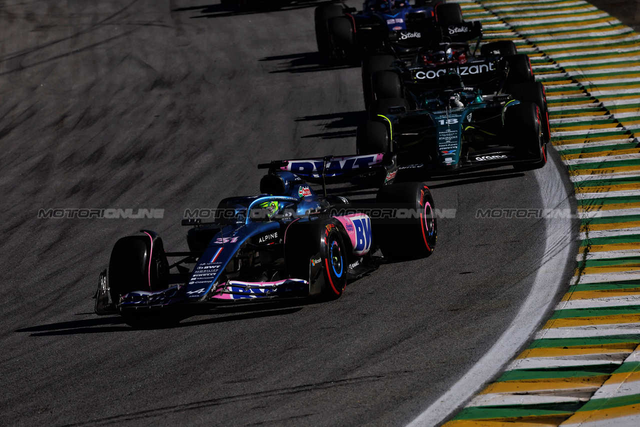 GP BRASILE, Esteban Ocon (FRA) Alpine F1 Team A523.

04.11.2023. Formula 1 World Championship, Rd 21, Brazilian Grand Prix, Sao Paulo, Brazil, Sprint Day.

- www.xpbimages.com, EMail: requests@xpbimages.com © Copyright: Staley / XPB Images