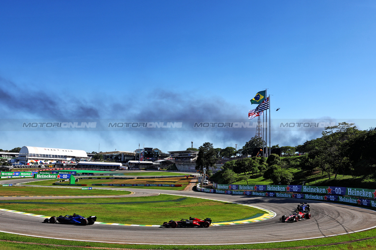 GP BRASILE, Valtteri Bottas (FIN) Alfa Romeo F1 Team C43.



04.11.2023. Formula 1 World Championship, Rd 21, Brazilian Grand Prix, Sao Paulo, Brazil, Sprint Day.

- www.xpbimages.com, EMail: requests@xpbimages.com © Copyright: Batchelor / XPB Images