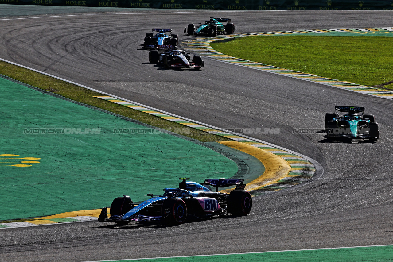 GP BRASILE, Pierre Gasly (FRA) Alpine F1 Team A523.

04.11.2023. Formula 1 World Championship, Rd 21, Brazilian Grand Prix, Sao Paulo, Brazil, Sprint Day.

- www.xpbimages.com, EMail: requests@xpbimages.com © Copyright: Charniaux / XPB Images