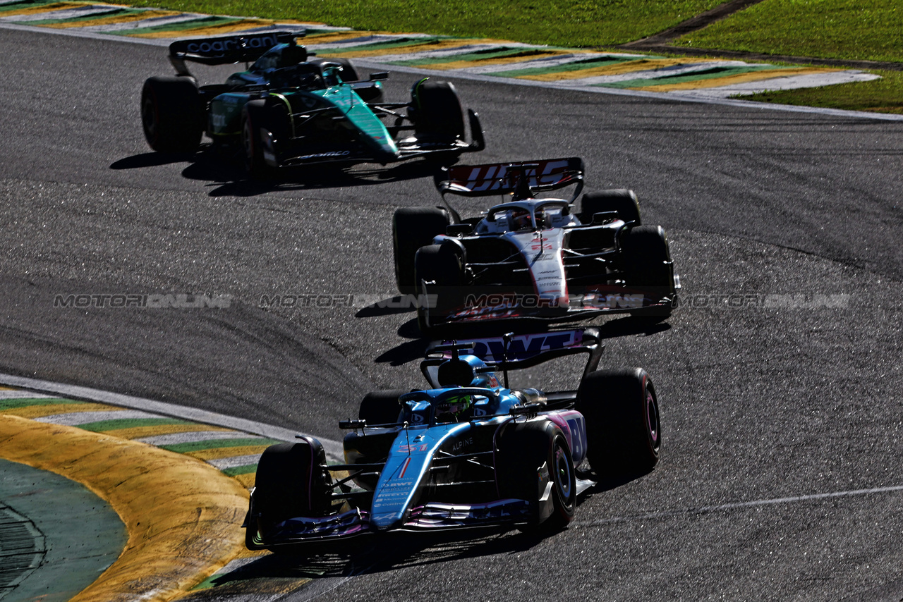 GP BRASILE, Esteban Ocon (FRA) Alpine F1 Team A523.

04.11.2023. Formula 1 World Championship, Rd 21, Brazilian Grand Prix, Sao Paulo, Brazil, Sprint Day.

- www.xpbimages.com, EMail: requests@xpbimages.com © Copyright: Charniaux / XPB Images