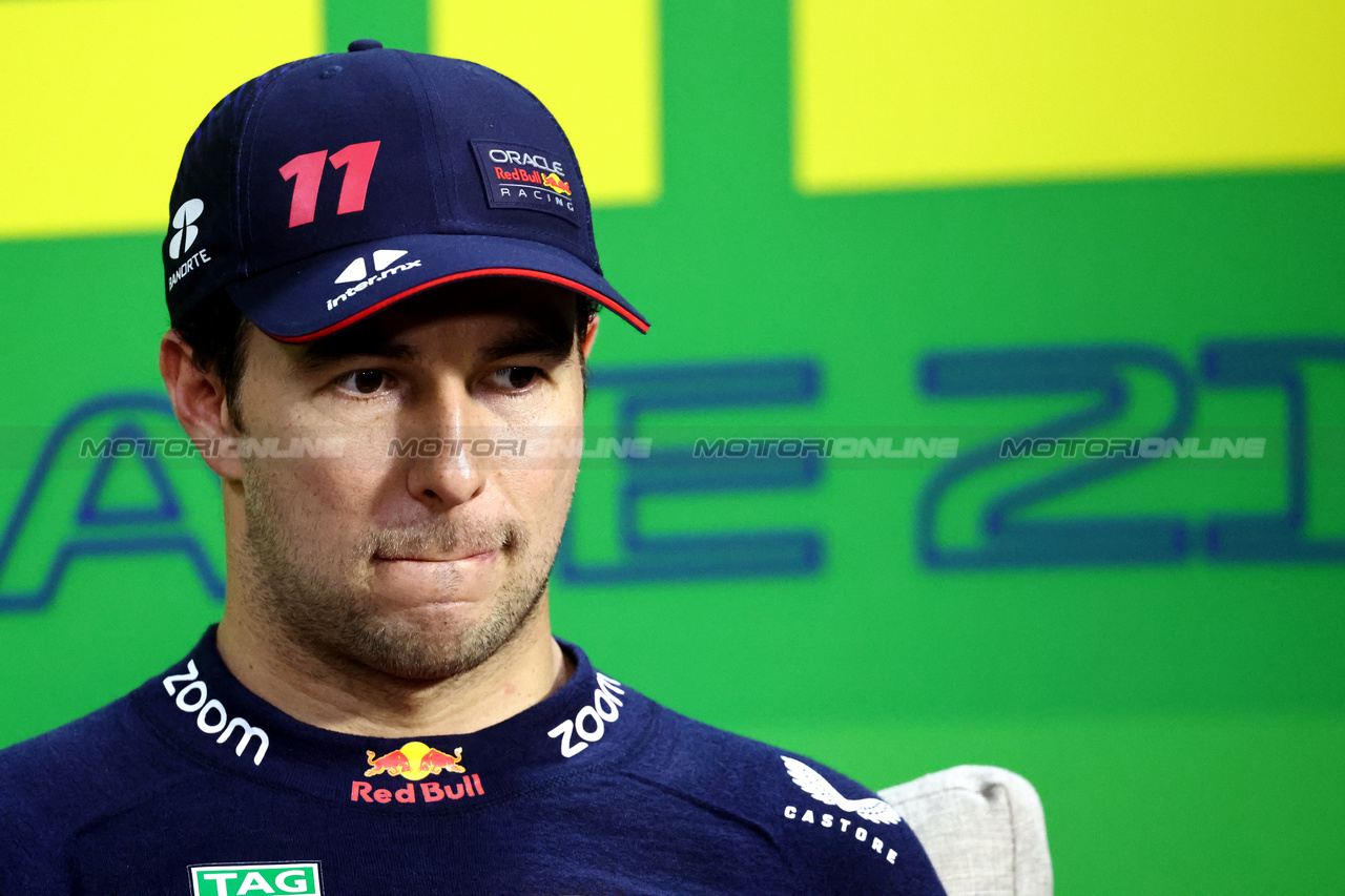 GP BRASILE, Sergio Perez (MEX) Red Bull Racing in the post Sprint FIA Press Conference.

04.11.2023. Formula 1 World Championship, Rd 21, Brazilian Grand Prix, Sao Paulo, Brazil, Sprint Day.

- www.xpbimages.com, EMail: requests@xpbimages.com © Copyright: Batchelor / XPB Images
