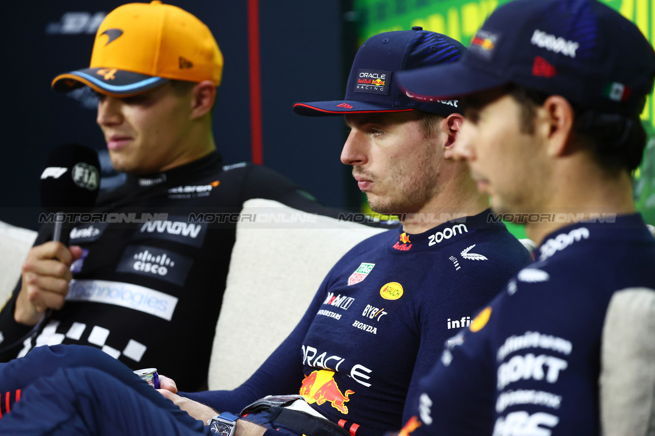 GP BRASILE, Max Verstappen (NLD) Red Bull Racing in the post Sprint FIA Press Conference.

04.11.2023. Formula 1 World Championship, Rd 21, Brazilian Grand Prix, Sao Paulo, Brazil, Sprint Day.

- www.xpbimages.com, EMail: requests@xpbimages.com © Copyright: Batchelor / XPB Images