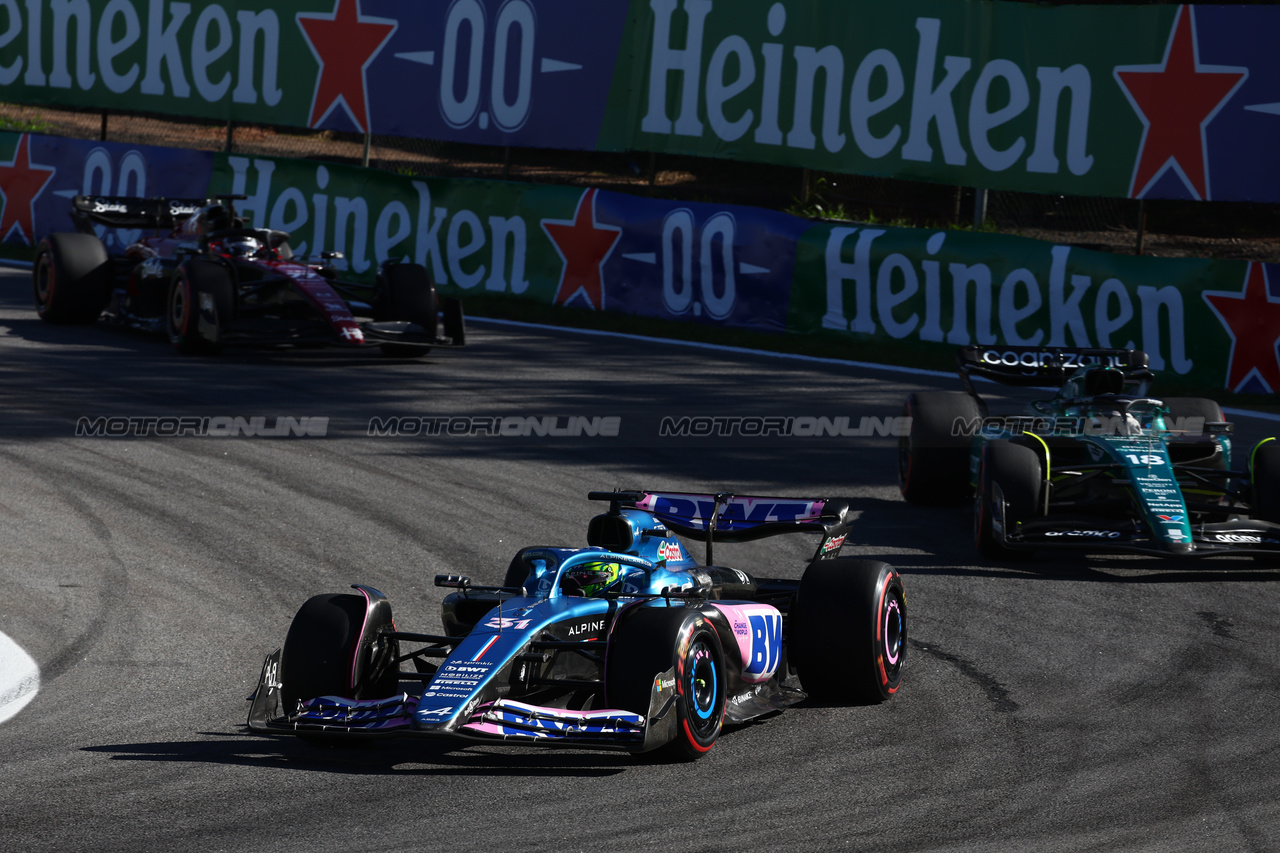 GP BRASILE, Pierre Gasly (FRA) Alpine F1 Team A523.

04.11.2023. Formula 1 World Championship, Rd 21, Brazilian Grand Prix, Sao Paulo, Brazil, Sprint Day.

- www.xpbimages.com, EMail: requests@xpbimages.com © Copyright: Batchelor / XPB Images