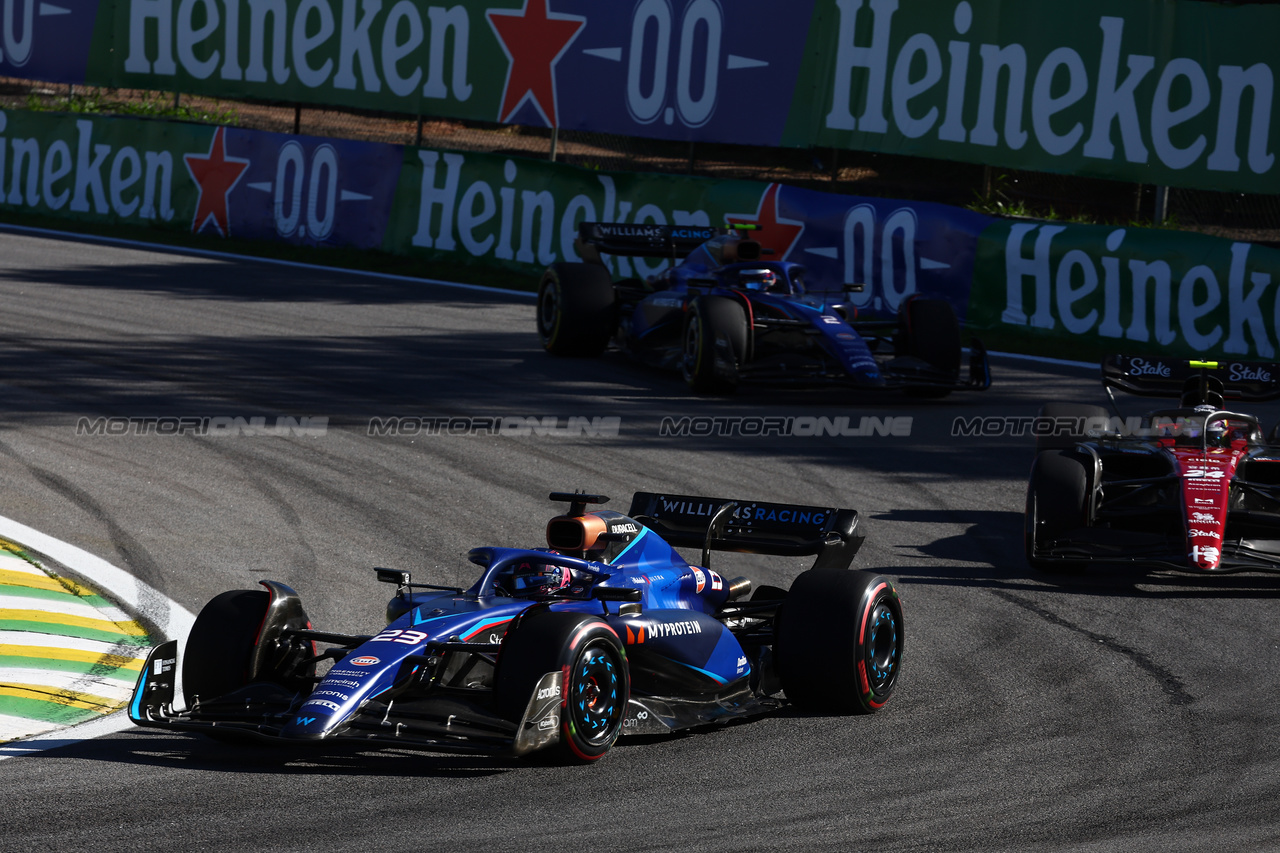 GP BRASILE, Alexander Albon (THA) Williams Racing FW45.

04.11.2023. Formula 1 World Championship, Rd 21, Brazilian Grand Prix, Sao Paulo, Brazil, Sprint Day.

- www.xpbimages.com, EMail: requests@xpbimages.com © Copyright: Batchelor / XPB Images