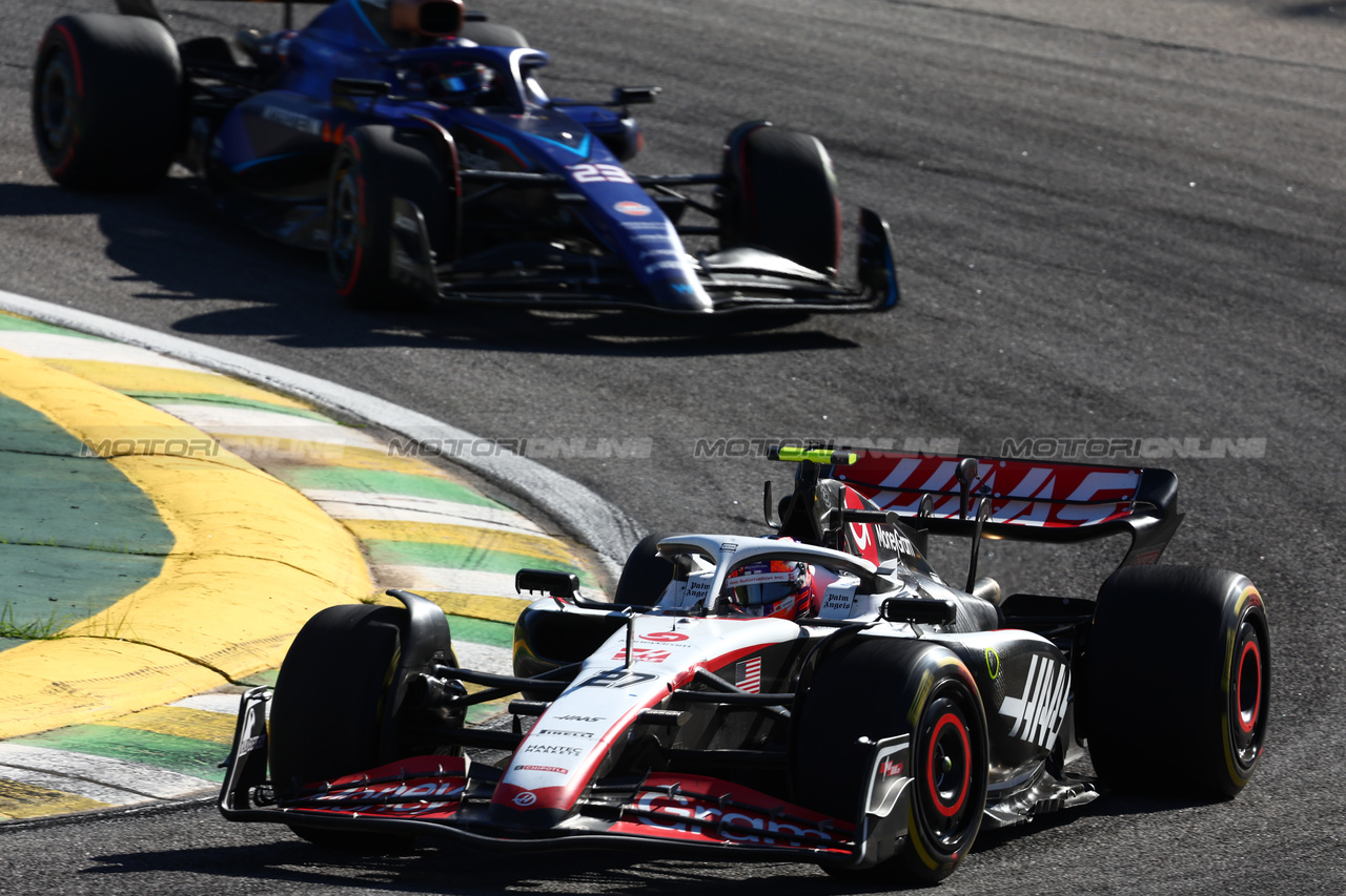 GP BRASILE, Nico Hulkenberg (GER) Haas VF-23.

04.11.2023. Formula 1 World Championship, Rd 21, Brazilian Grand Prix, Sao Paulo, Brazil, Sprint Day.

- www.xpbimages.com, EMail: requests@xpbimages.com © Copyright: Batchelor / XPB Images