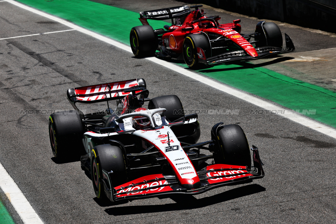 GP BRASILE, Kevin Magnussen (DEN) Haas VF-23.

04.11.2023. Formula 1 World Championship, Rd 21, Brazilian Grand Prix, Sao Paulo, Brazil, Sprint Day.

- www.xpbimages.com, EMail: requests@xpbimages.com © Copyright: Batchelor / XPB Images
