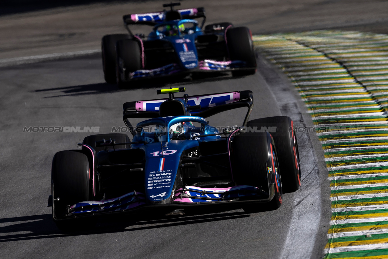 GP BRASILE, Pierre Gasly (FRA) Alpine F1 Team A523.

04.11.2023. Formula 1 World Championship, Rd 21, Brazilian Grand Prix, Sao Paulo, Brazil, Sprint Day.

- www.xpbimages.com, EMail: requests@xpbimages.com © Copyright: Staley / XPB Images