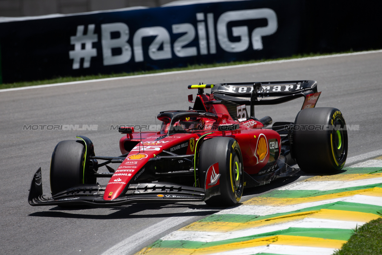 GP BRASILE, Carlos Sainz Jr (ESP) Ferrari SF-23.

04.11.2023. Formula 1 World Championship, Rd 21, Brazilian Grand Prix, Sao Paulo, Brazil, Sprint Day.

- www.xpbimages.com, EMail: requests@xpbimages.com © Copyright: XPB Images