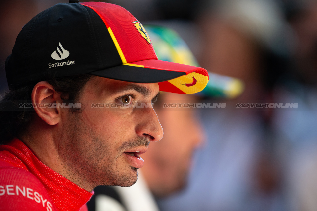 GP BRASILE, Carlos Sainz Jr (ESP) Ferrari.

04.11.2023. Formula 1 World Championship, Rd 21, Brazilian Grand Prix, Sao Paulo, Brazil, Sprint Day.

- www.xpbimages.com, EMail: requests@xpbimages.com © Copyright: XPB Images