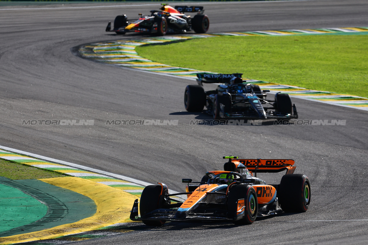 GP BRASILE, Lando Norris (GBR) McLaren MCL60.

04.11.2023. Formula 1 World Championship, Rd 21, Brazilian Grand Prix, Sao Paulo, Brazil, Sprint Day.

- www.xpbimages.com, EMail: requests@xpbimages.com © Copyright: XPB Images