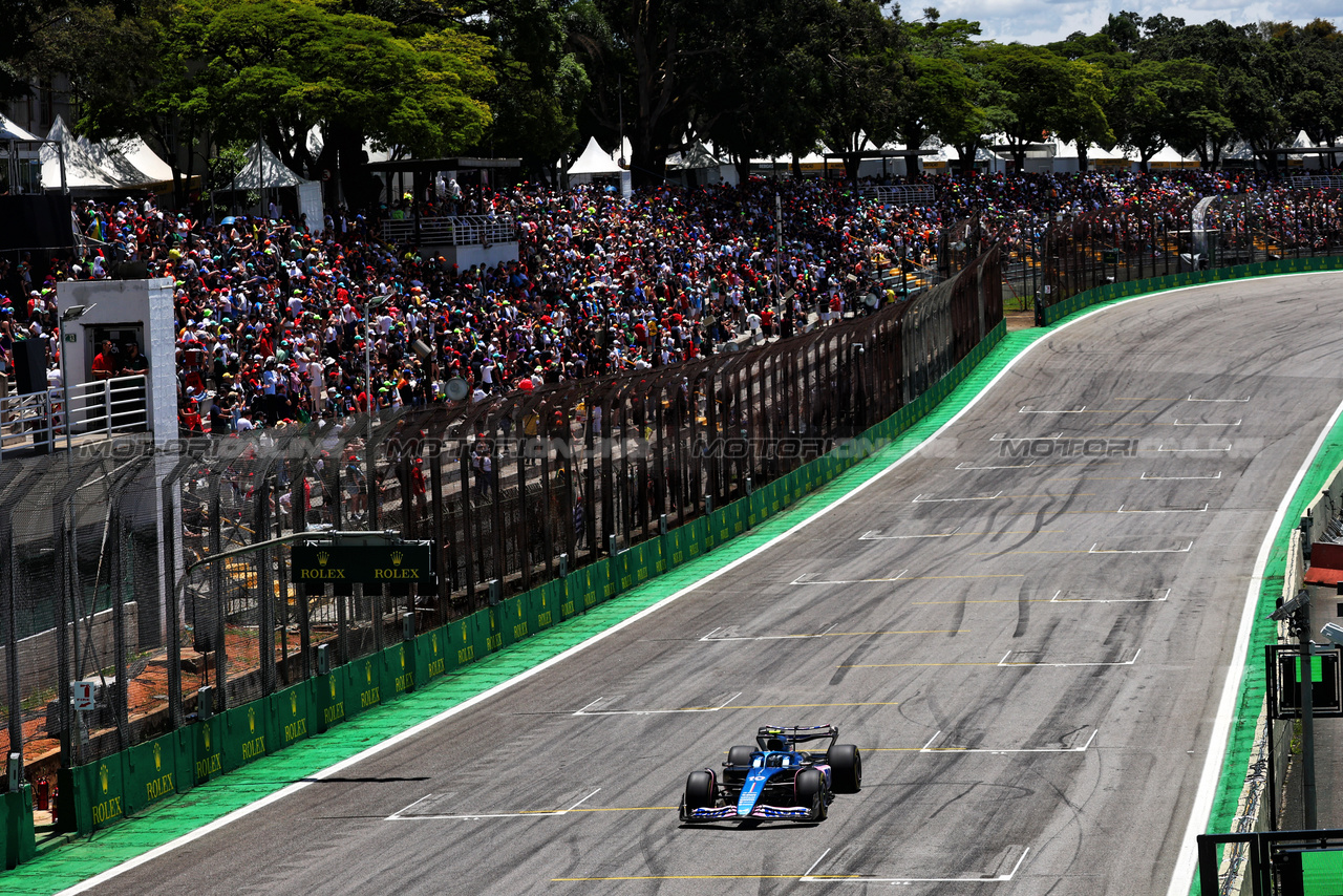 GP BRASILE, Pierre Gasly (FRA) Alpine F1 Team A523.

04.11.2023. Formula 1 World Championship, Rd 21, Brazilian Grand Prix, Sao Paulo, Brazil, Sprint Day.

- www.xpbimages.com, EMail: requests@xpbimages.com © Copyright: Batchelor / XPB Images