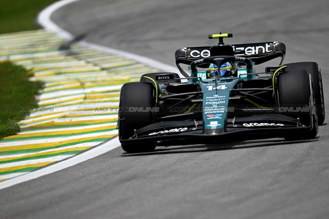 GP BRASILE, Fernando Alonso (ESP) Aston Martin F1 Team AMR23.

03.11.2023. Formula 1 World Championship, Rd 21, Brazilian Grand Prix, Sao Paulo, Brazil, Qualifiche Day.

- www.xpbimages.com, EMail: requests@xpbimages.com © Copyright: Price / XPB Images
