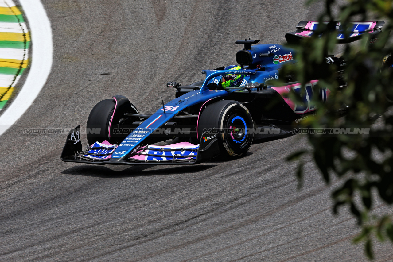 GP BRASILE, Esteban Ocon (FRA) Alpine F1 Team A523.

03.11.2023. Formula 1 World Championship, Rd 21, Brazilian Grand Prix, Sao Paulo, Brazil, Qualifiche Day.

- www.xpbimages.com, EMail: requests@xpbimages.com © Copyright: Charniaux / XPB Images
