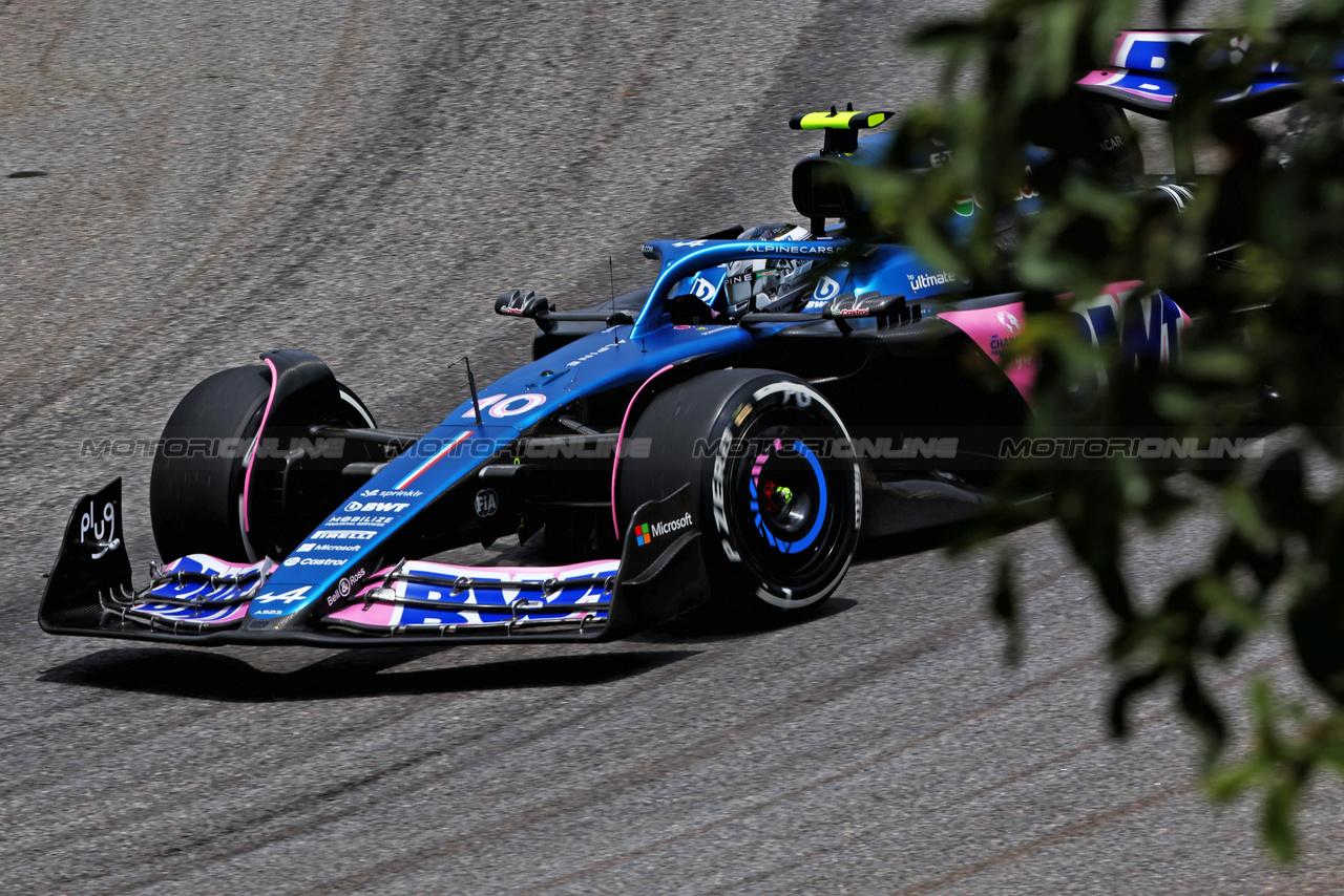 GP BRASILE, Pierre Gasly (FRA) Alpine F1 Team A523.

03.11.2023. Formula 1 World Championship, Rd 21, Brazilian Grand Prix, Sao Paulo, Brazil, Qualifiche Day.

- www.xpbimages.com, EMail: requests@xpbimages.com © Copyright: Charniaux / XPB Images