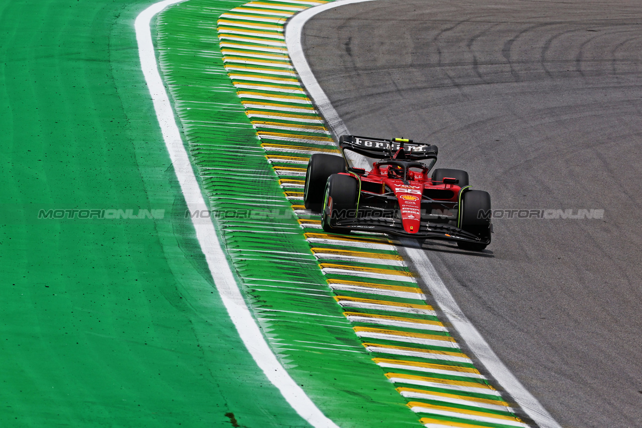 GP BRASILE, Carlos Sainz Jr (ESP) Ferrari SF-23.

03.11.2023. Formula 1 World Championship, Rd 21, Brazilian Grand Prix, Sao Paulo, Brazil, Qualifiche Day.

 - www.xpbimages.com, EMail: requests@xpbimages.com © Copyright: Coates / XPB Images