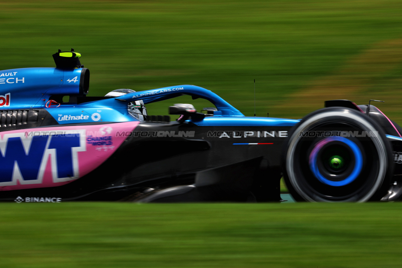 GP BRASILE, Pierre Gasly (FRA) Alpine F1 Team A523.

03.11.2023. Formula 1 World Championship, Rd 21, Brazilian Grand Prix, Sao Paulo, Brazil, Qualifiche Day.

 - www.xpbimages.com, EMail: requests@xpbimages.com © Copyright: Coates / XPB Images