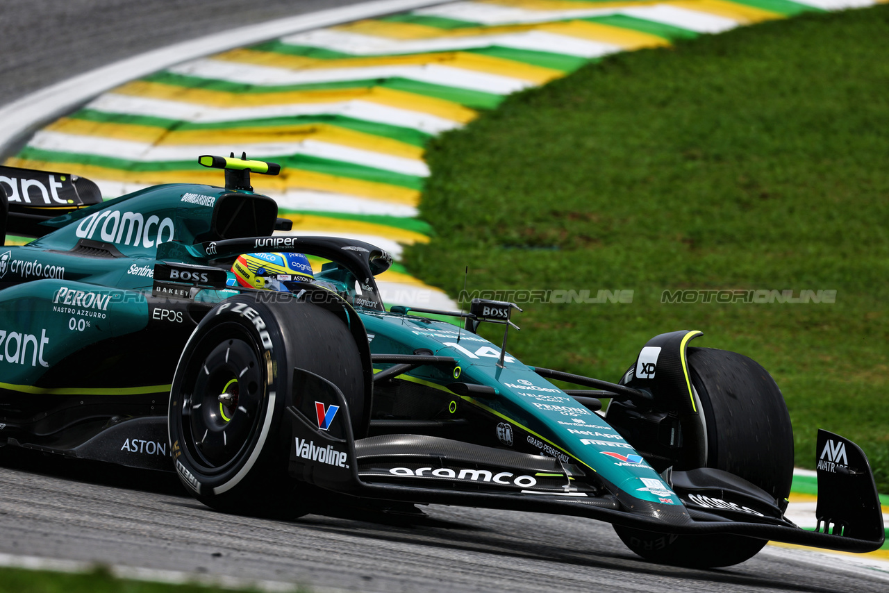 GP BRASILE, Fernando Alonso (ESP) Aston Martin F1 Team AMR23.

03.11.2023. Formula 1 World Championship, Rd 21, Brazilian Grand Prix, Sao Paulo, Brazil, Qualifiche Day.

 - www.xpbimages.com, EMail: requests@xpbimages.com © Copyright: Coates / XPB Images