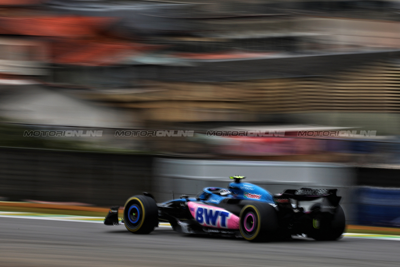 GP BRASILE, Pierre Gasly (FRA) Alpine F1 Team A523.

03.11.2023. Formula 1 World Championship, Rd 21, Brazilian Grand Prix, Sao Paulo, Brazil, Qualifiche Day.

 - www.xpbimages.com, EMail: requests@xpbimages.com © Copyright: Coates / XPB Images