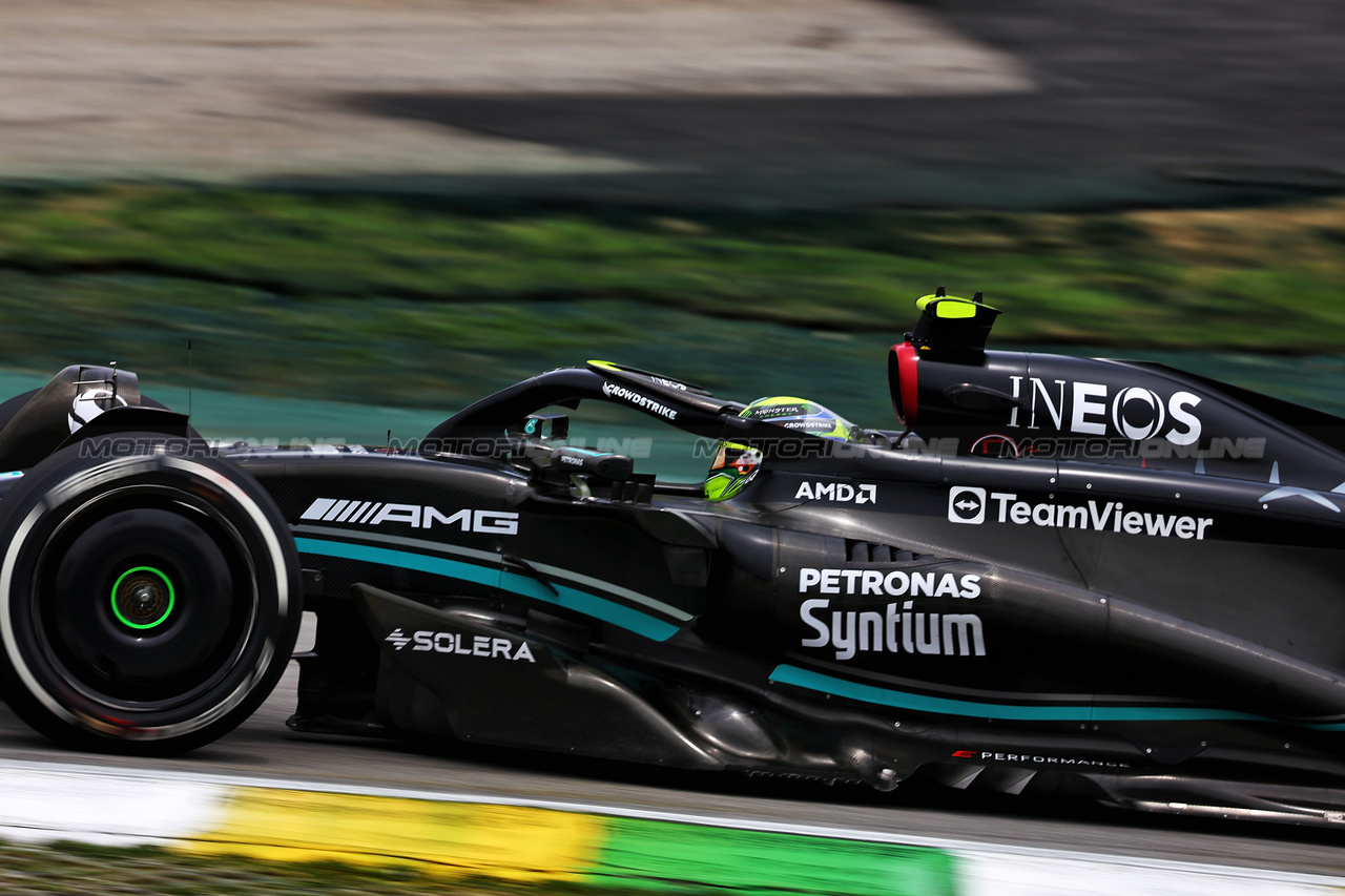 GP BRASILE, Lewis Hamilton (GBR) Mercedes AMG F1 W14.

03.11.2023. Formula 1 World Championship, Rd 21, Brazilian Grand Prix, Sao Paulo, Brazil, Qualifiche Day.

- www.xpbimages.com, EMail: requests@xpbimages.com © Copyright: Batchelor / XPB Images