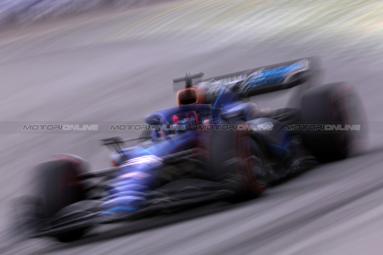 GP BRASILE, Alexander Albon (THA) Williams Racing FW45.

03.11.2023. Formula 1 World Championship, Rd 21, Brazilian Grand Prix, Sao Paulo, Brazil, Qualifiche Day.

- www.xpbimages.com, EMail: requests@xpbimages.com © Copyright: Staley / XPB Images