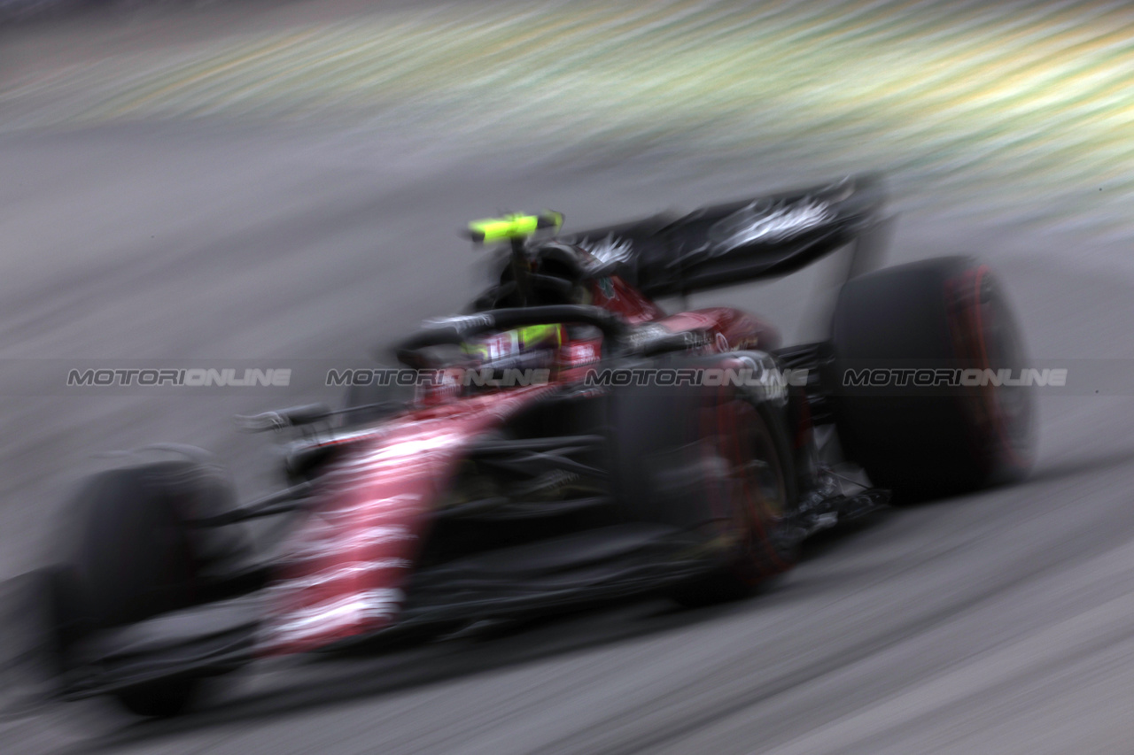 GP BRASILE, Zhou Guanyu (CHN) Alfa Romeo F1 Team C43.

03.11.2023. Formula 1 World Championship, Rd 21, Brazilian Grand Prix, Sao Paulo, Brazil, Qualifiche Day.

- www.xpbimages.com, EMail: requests@xpbimages.com © Copyright: Staley / XPB Images