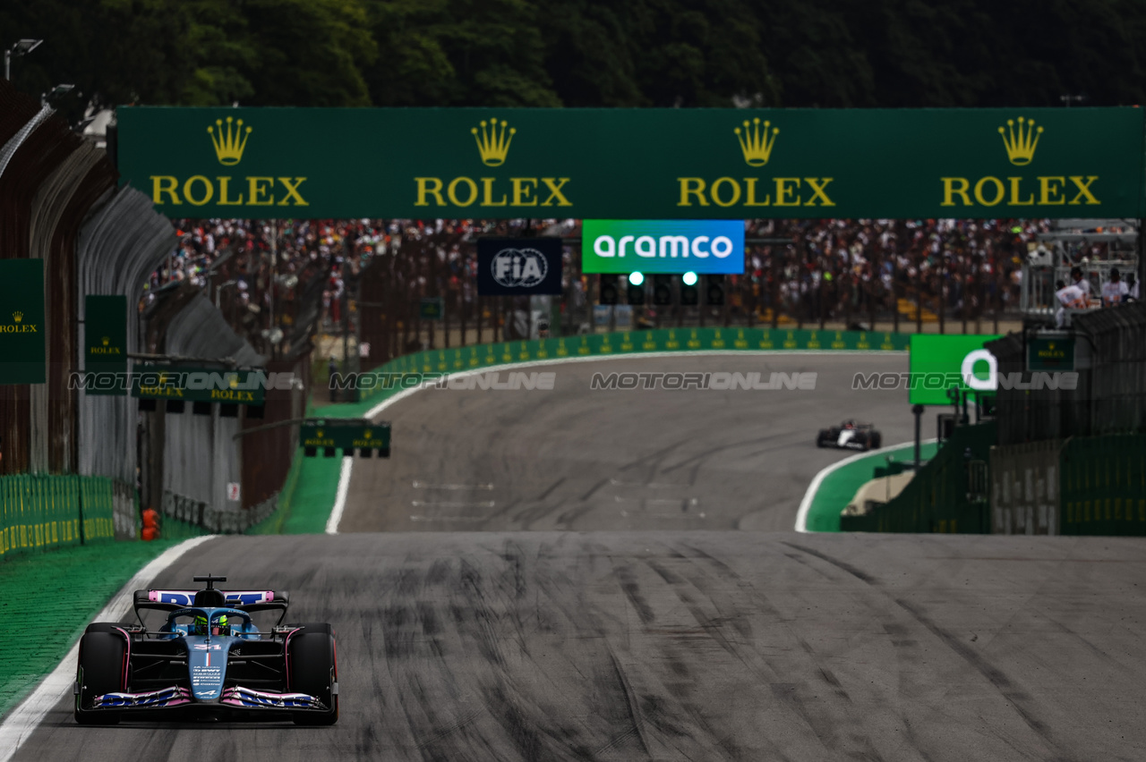 GP BRASILE, Esteban Ocon (FRA), Alpine F1 Team 
03.11.2023. Formula 1 World Championship, Rd 21, Brazilian Grand Prix, Sao Paulo, Brazil, Qualifiche Day.
- www.xpbimages.com, EMail: requests@xpbimages.com © Copyright: Charniaux / XPB Images