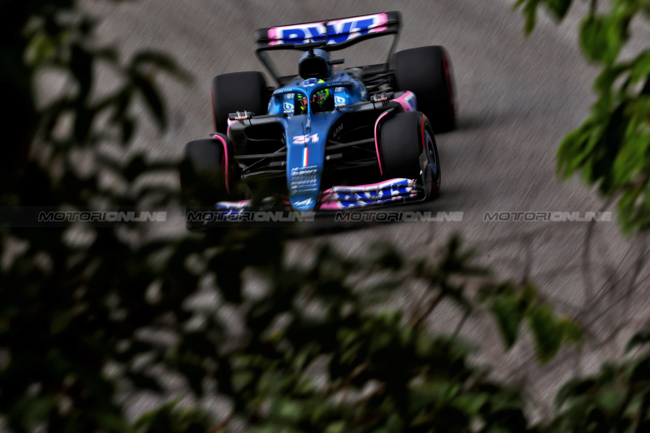 GP BRASILE, Esteban Ocon (FRA) Alpine F1 Team A523.

03.11.2023. Formula 1 World Championship, Rd 21, Brazilian Grand Prix, Sao Paulo, Brazil, Qualifiche Day.

 - www.xpbimages.com, EMail: requests@xpbimages.com © Copyright: Coates / XPB Images