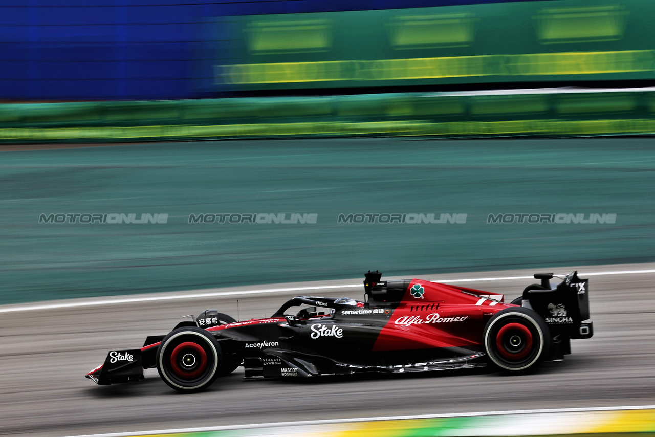 GP BRASILE, Valtteri Bottas (FIN) Alfa Romeo F1 Team C43.

03.11.2023. Formula 1 World Championship, Rd 21, Brazilian Grand Prix, Sao Paulo, Brazil, Qualifiche Day.

- www.xpbimages.com, EMail: requests@xpbimages.com © Copyright: Staley / XPB Images