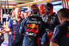 GP BRASILE, Pole sitter Max Verstappen (NLD) Red Bull Racing with the team.
03.11.2023. Formula 1 World Championship, Rd 21, Brazilian Grand Prix, Sao Paulo, Brazil, Qualifiche Day.
- www.xpbimages.com, EMail: requests@xpbimages.com © Copyright: Batchelor / XPB Images